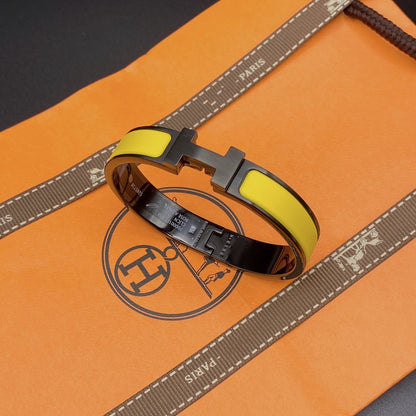 [Solara Jewelry]CLIC HM SO BLACK YELLOW BRACELET