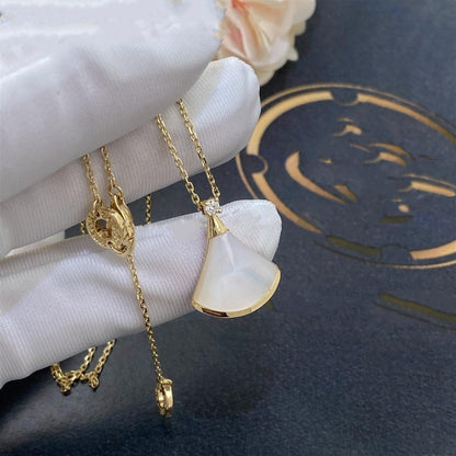 [Solara Jewelry]DREAM NECKLACE WHITE MOP GOLD 1 DIAMOND