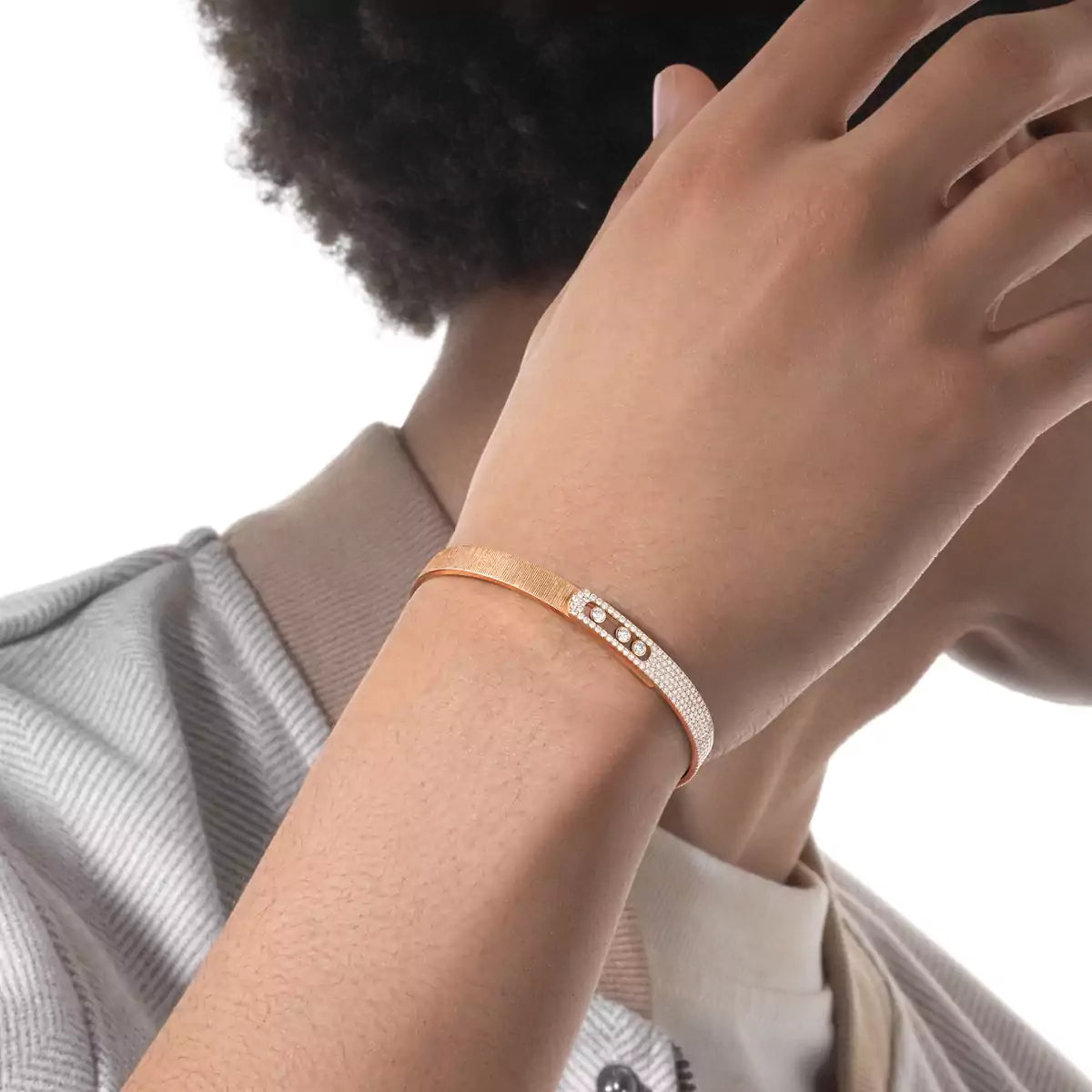 [Solara jewelry]Move Noa Ciselé half pavé bangle