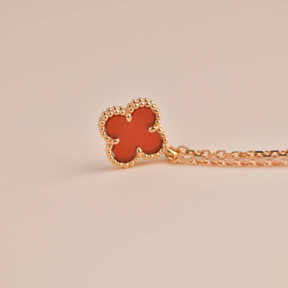 [Solara Jewelry]CLOVER MINI 9.5MM WHITE CARNELIANS NECKLACE