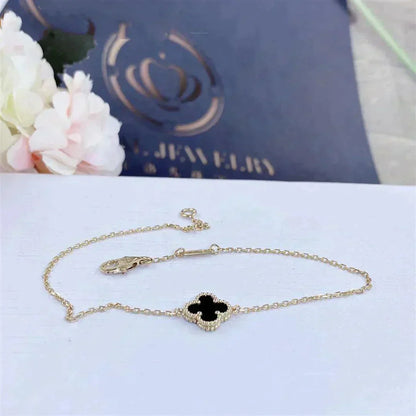 [Solara Jewelry]CLOVER ONYX SINGLE FLOWER BRACELET
