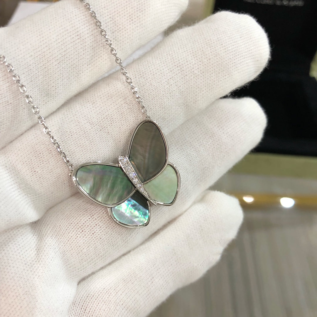 [Solara Jewelry]LARGE BUTTERFLY SILVER PENDANT DIAMOND NECKLACE