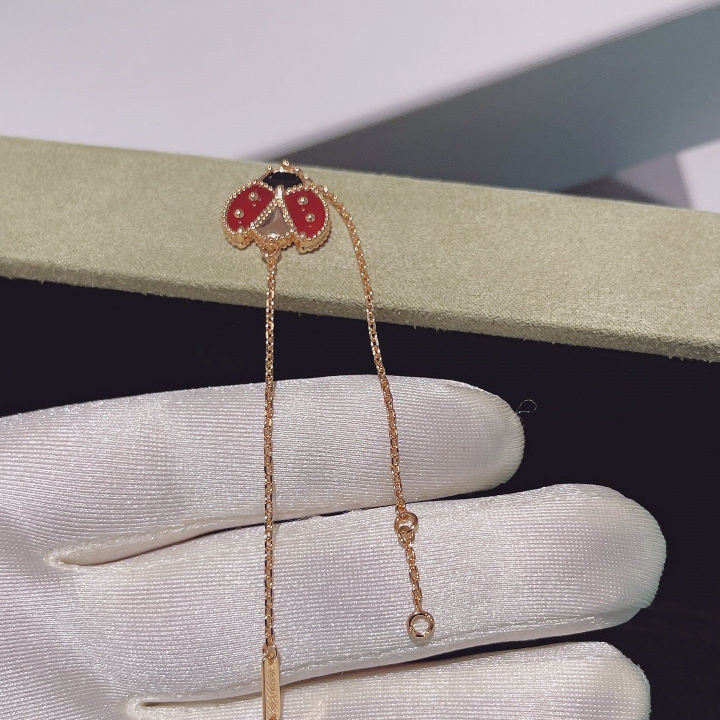 [Solara Jewelry]LUCKY SPRING 1 MOTIF PINK GOLD BRACELET