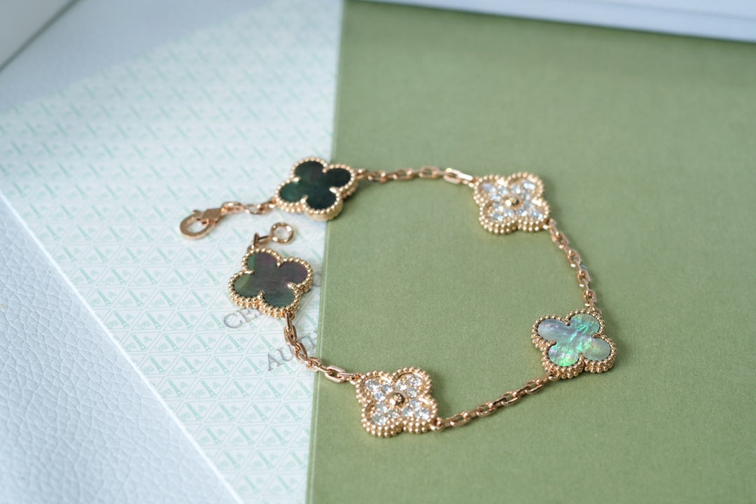 [Solara Jewelry]CLOVER 5 MOTIFS DARK MOP AND DIAMONDS PINK GOLD BRACELET