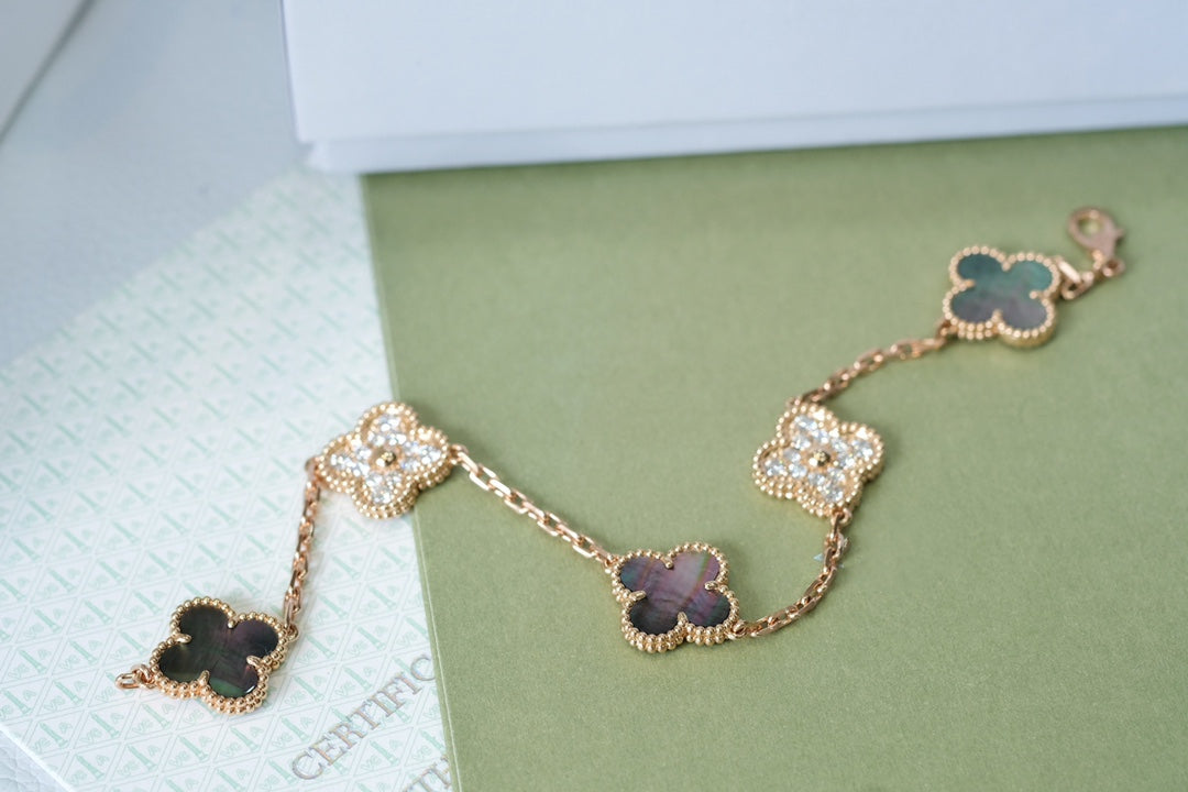 [Solara Jewelry]CLOVER 5 MOTIFS DARK MOP AND DIAMONDS PINK GOLD BRACELET
