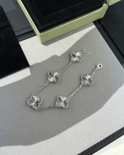 [Solara Jewelry]CLOVER SILVER 5 MOTIFS BRACELET